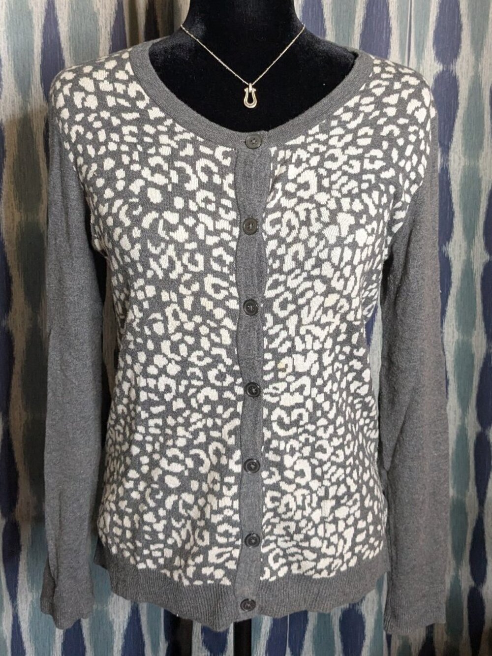 Merona Gray Animal Print Button Front Cardigan Sweater Size Medium